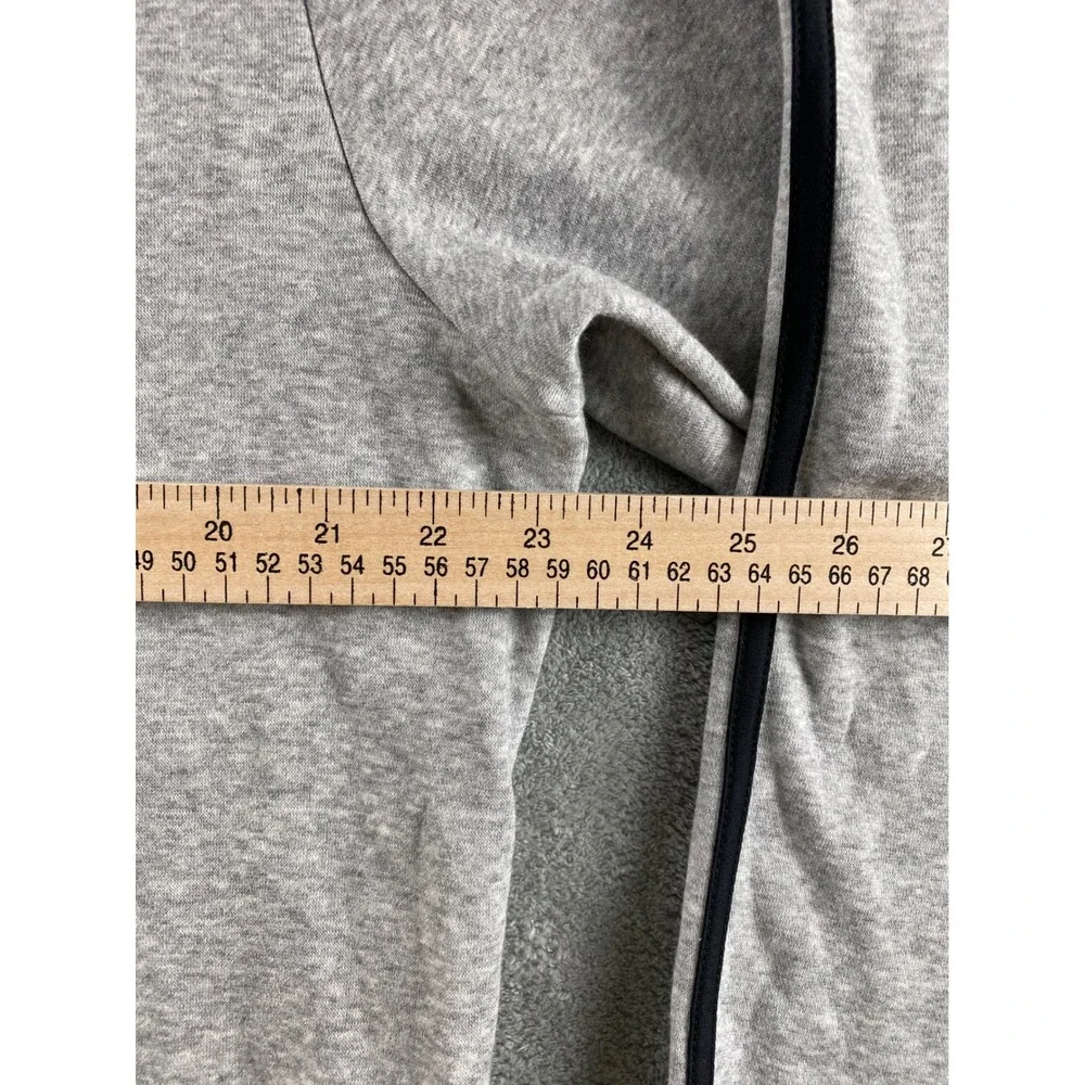 adidas classic crewneck